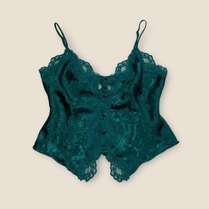 Dark green vintage gold tag